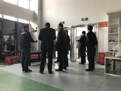 文章附图